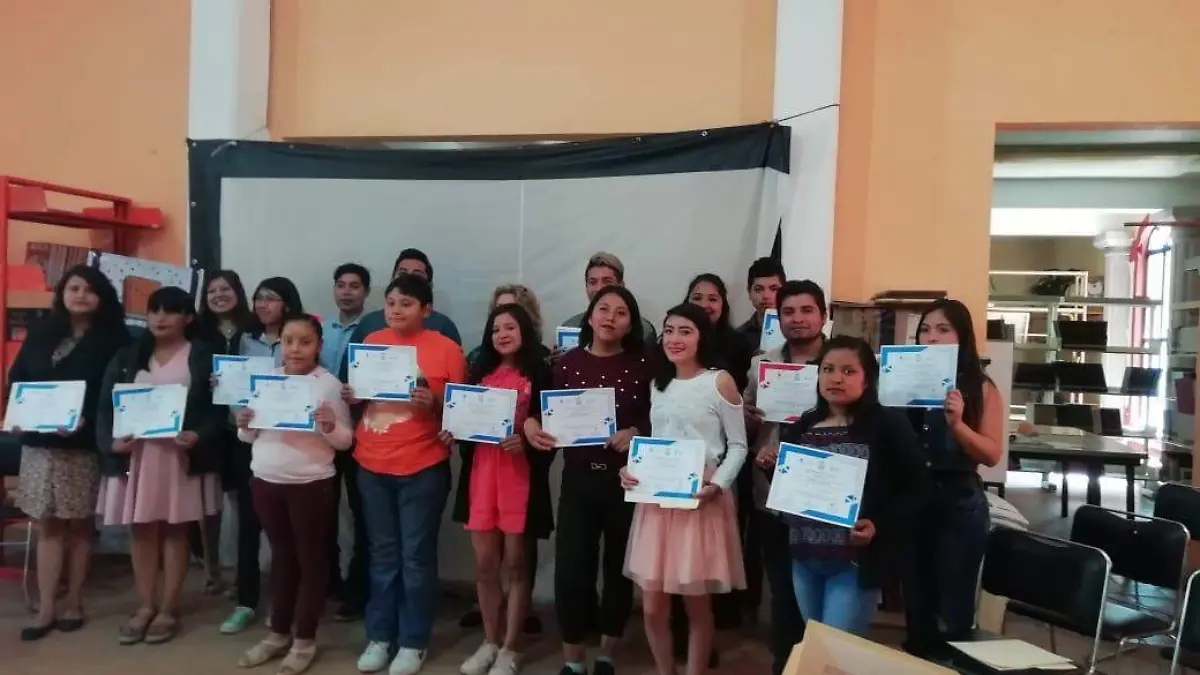 Niños y adolescentes participaron en este taller.